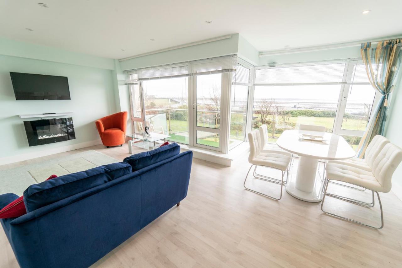 Luxurious Seaside Apartment Galway Exterior photo